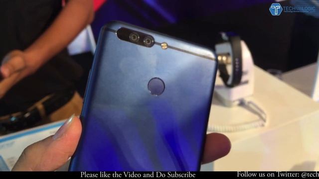 Honor 8 Pro Hands On review, Camera & Features! (Blue Vs Black Colour) смотреть онлайн