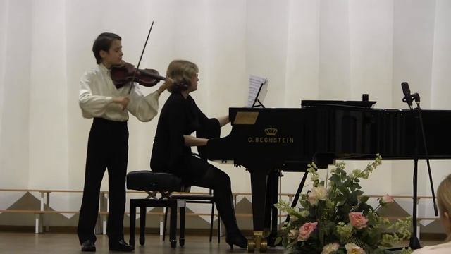 И.Двойрин. "Рассвет на Неве", Бесараб Константин (12л). смотреть онлайн