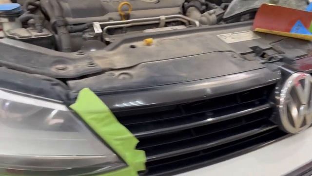 Volkswagen Jetta полировка и бронирование фар смотреть онлайн