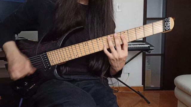 Aerials, but I am addicted to chords смотреть онлайн