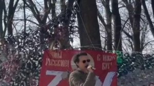 Чичерина выступила на передовой перед бойцами.