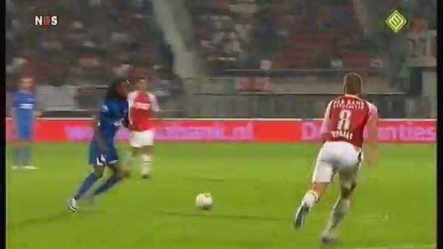Davids scoort de 0-1 tegen az смотреть онлайн