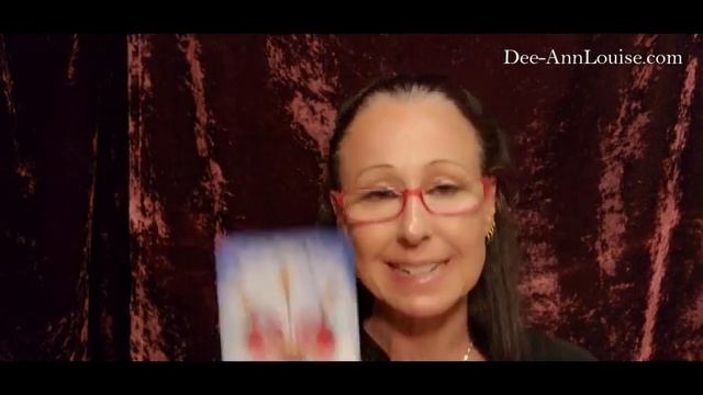 Flip The Switch - Dark To Light || Weekly Message May 14 - 20 || Happy Mother's Day! смотреть онлайн