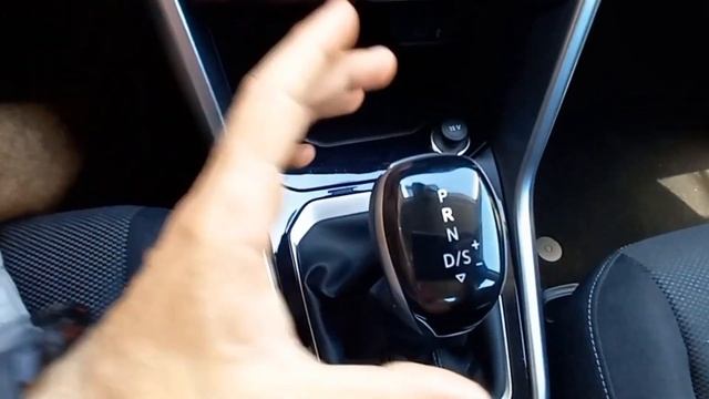 Come usare il cambio automatico della VW T-roc. Solo per chi non conosce il cambio automatico. смотреть онлайн