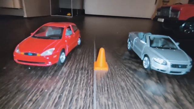 ГОНКИ МАШИНОК KINSMART! КТО СТАНЕТ КОРОЛЁМ?! DRAG RACING!