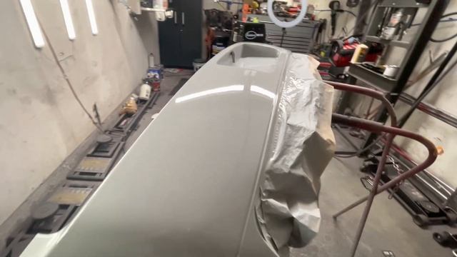Painting a Rear Bumper -Garage Paintjobs смотреть онлайн