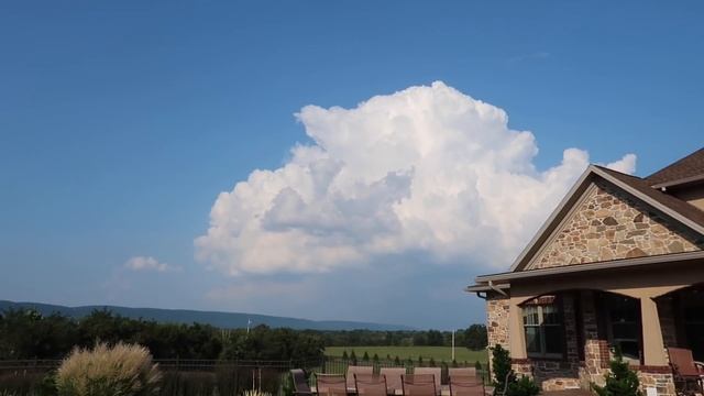 Pool Party!! | Floatie Unboxing $1000!!! смотреть онлайн