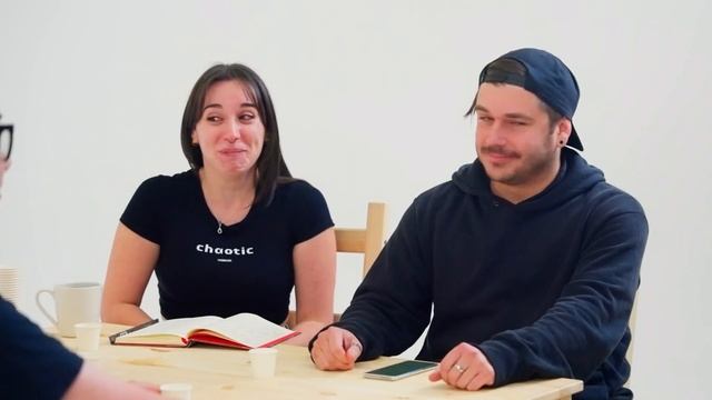 Dad Jokes | Don't laugh Challenge | Alan x Sam vs Abby x Matt | Raise Your Spirits смотреть онлайн