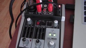 Behringer Xenyx 302USB Portable Sound Mixer - Review