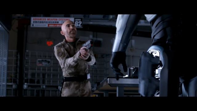 RoboCop - Official Trailer #2 - In Theaters 2/12/14 смотреть онлайн