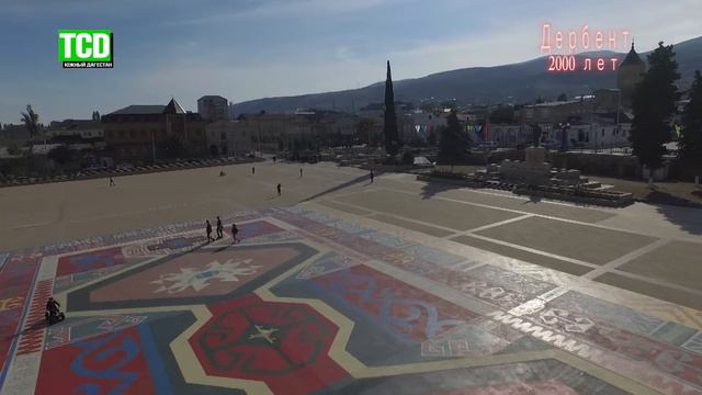 центральная площадь городаДЕРБЕНТ смотреть онлайн