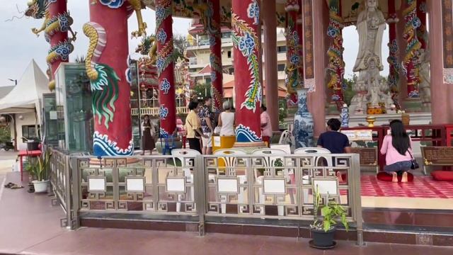 Pattaya 2024??Уезжаем из Pattaya ???✅городок Сирача и пирс Ко Лой ?Миллионер за всё платит ? смотреть онлайн