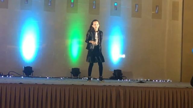 Московское время Мадина Бециева смотреть онлайн