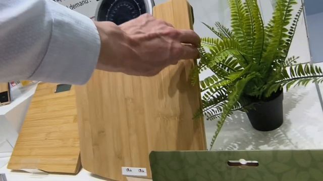 Китай. Кантонская выставка в Гуанчжоу. Фабрика. Завод. смотреть онлайн