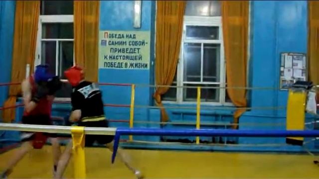 Тренировка боксеров ДЮСШ№3 г Луганск смотреть онлайн