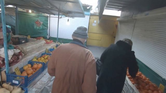 Ялта 2022. ПОКАЗЫВАЮ РЕАЛЬНЫЕ цены на продукты: овощи, фрукты, рыба, мясо. Центральный рынок. смотреть онлайн