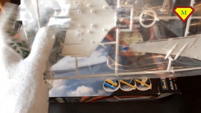 Распаковка A380 Revell Easy Kit
