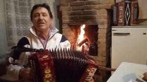 Листья желтые медленно падают.В.Белоглазов.Шансон и гармонь.