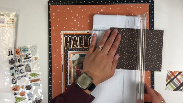Scrapbook Layout Process Video: Halloween//Spooky Nights by Simple Stories смотреть онлайн