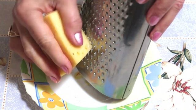 Салат Тиффани с виноградом, с курицей и орехами: пошаговый рецепт от "Время есть!" - очень вкусный! смотреть онлайн