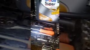 Замена масла в двигателе TOYOTA PASSO.