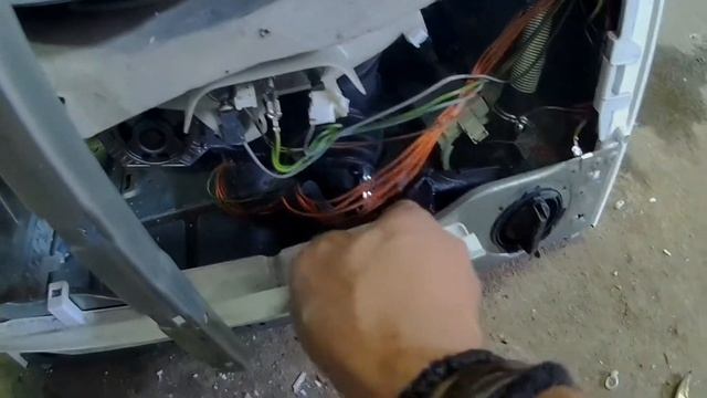 Замена подшипника стиральной машинки Сименс WS10G140oe смотреть онлайн