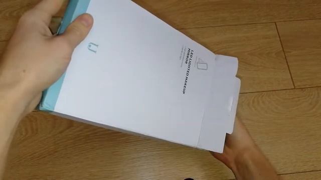Зеркало для макияжа Xiaomi Mijia смотреть онлайн