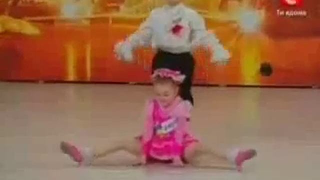 Baletaci on Ukraine's Got Talent Amazing Boy and Girl смотреть онлайн