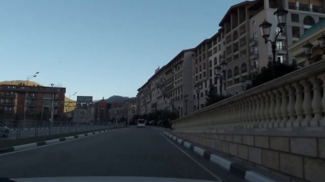 Обзор Эсто Садок и Горки Город. Как заехать и выехать из Горки Города на Красной Поляне..mp4 смотреть онлайн