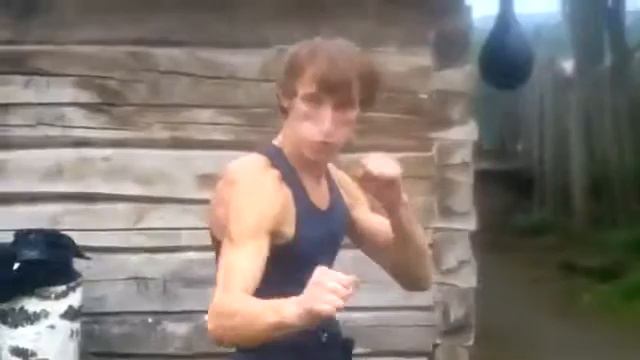 Брюс Ли из деревни смотреть онлайн