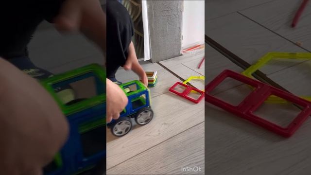 Машина из магнитного конструктора с Чёрным котом смотреть онлайн