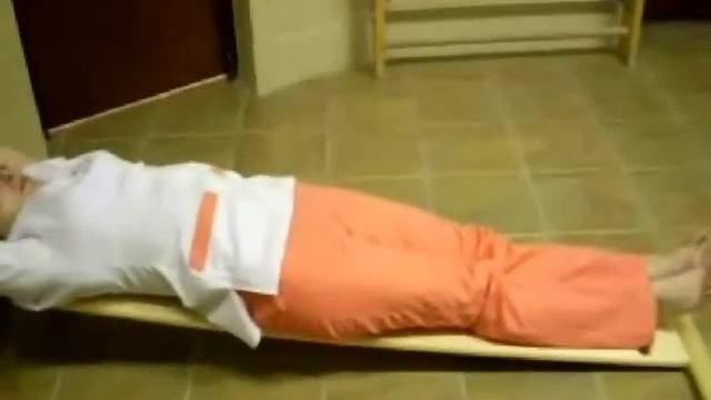 Тренажёр для спины Вибрационное волновое воздействие смотреть онлайн