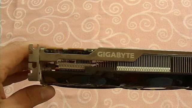 Gigabyte Radeon R9 280X WindForce - unboxing and first impression смотреть онлайн