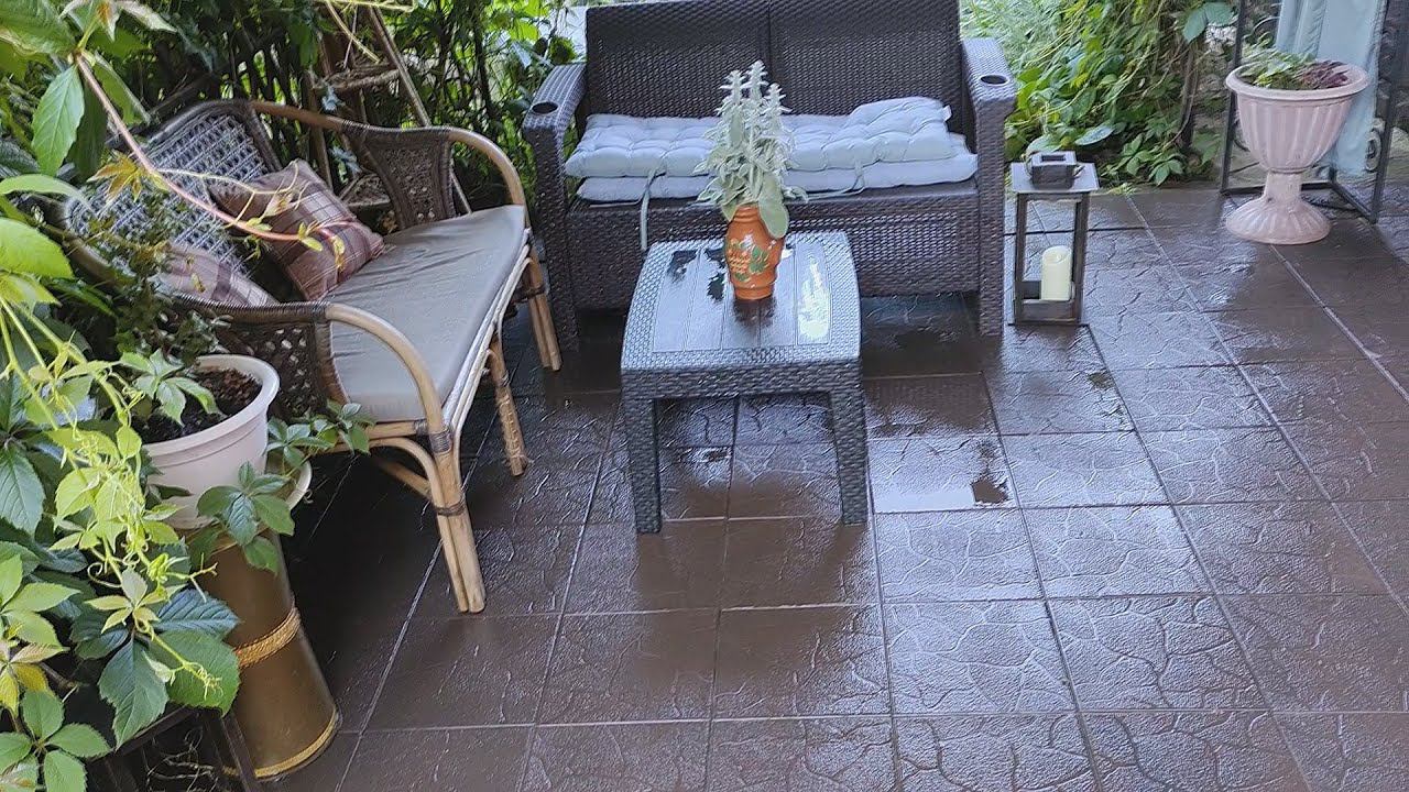 Влог из сада/Помыла патио/Нашла в гараже блоки/Крашу заборчик#subtatiana смотреть онлайн