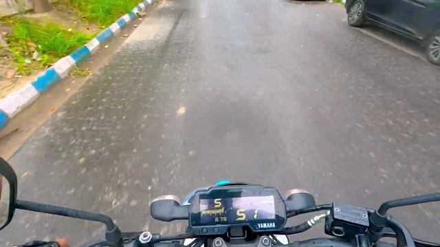 MT15 vs NS Biker | Fun Ride at Sunday with Friends | Funny Public Reaction ? смотреть онлайн