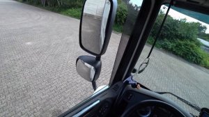 КАК ПРАВИЛЬНО ПРОИЗВЕСТИ СЦЕПКУ И РАСЦЕПКУ ТЯГАЧА С ПРИЦЕПОМ??? (DALNOBOY BY-DE)