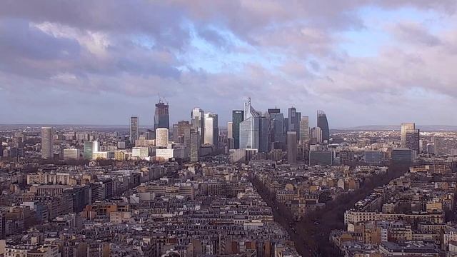 Ла Дефанс, Париж 26 марта 2022г.mp4 смотреть онлайн