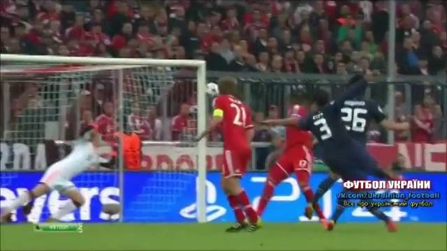 гол Evra в ворота Баварии