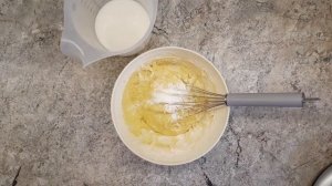 ОЛАДЬИ НА СМЕТАНЕ И МОЛОКЕ. ВСЕГДА ВКУСНЫЕ, НЕЖНЫЕ И АРОМАТНЫЕ