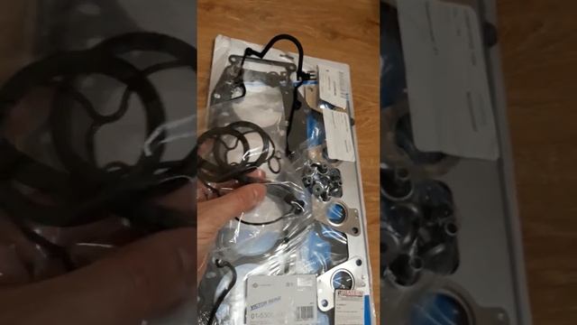 Mazda MPV I 2.5td Полный комплект прокладок двигателя WL-T Victor Reinz смотреть онлайн