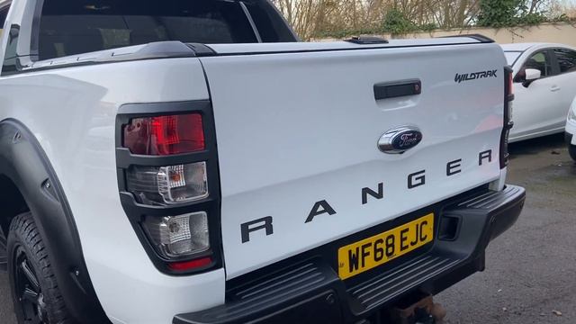 Ford Ranger 3.2 TDCi Wildtrak Double Cab Pickup 4dr Diesel Auto 4WD Euro 5 (200 ps) Walkaround смотреть онлайн