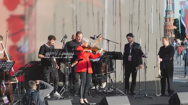 Книжный фестиваль «Красная площадь» (05.06.2022) ч.4 смотреть онлайн