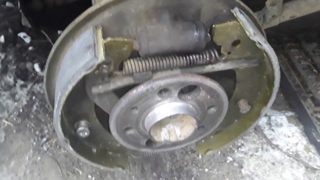 Как снять тормозной барабан на ваз 2107 смотреть онлайн