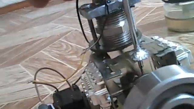 Самодельный двс Ленуара №4 второй запуск смотреть онлайн