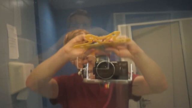 подвес на бесколлекторных двигателях под Sony nex и Canon 550D смотреть онлайн
