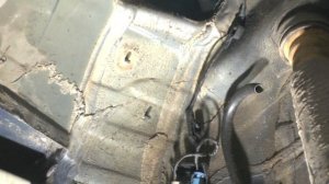 Больное место всех БМВ Е90 и как его исправить