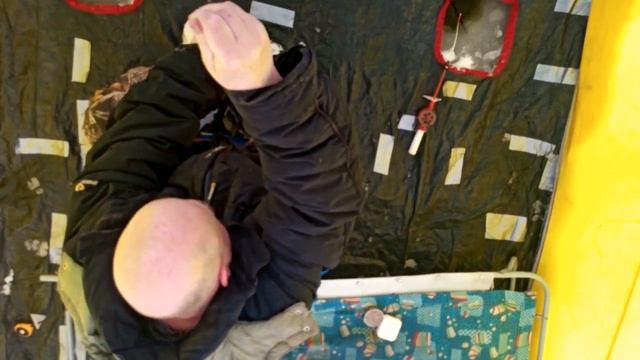 _Рыбалка _ Последний лед_ Палатка_ Лещ_ Легкая мормышка 022 гр._ Селигер 2022