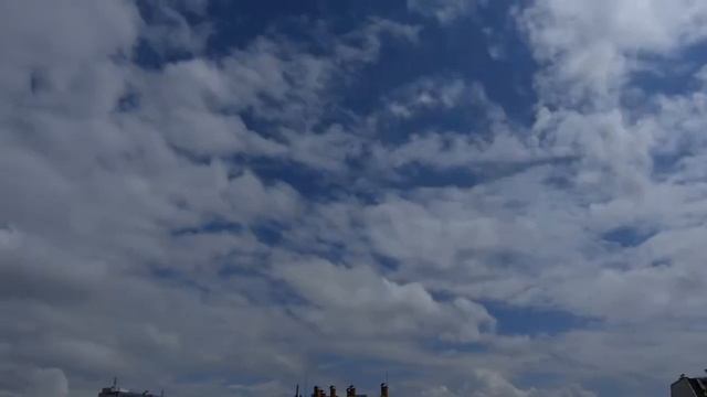 Clouds time-lapse experiment with Panasonic Lumix FZ150 смотреть онлайн