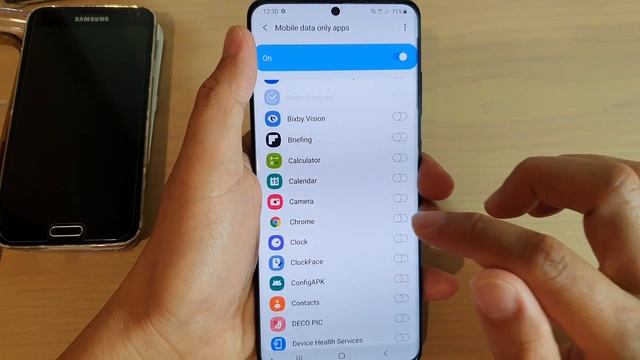 How to Enable / Disable Mobile Data Only Apps on Galaxy S20 / Ultra / Plus смотреть онлайн