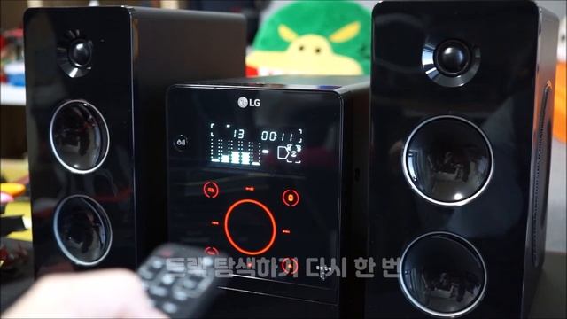 LG 마이크로 오디오 CM2760 - CD 플레이어 주요 기능 데모 смотреть онлайн